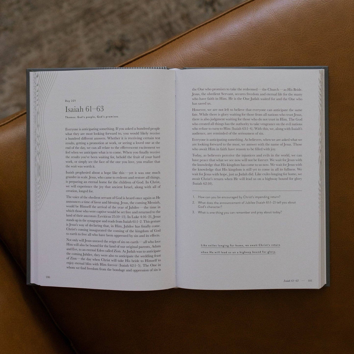 A Year in the Bible | Men's Study | 365 Days of Discovering the Beauty of Jesus from Genesis to Revelation | Volume 3