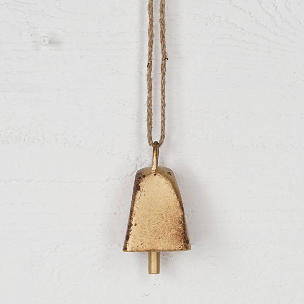 M32505-Vintage Gold Cow Bell w.loop (2.25inD)