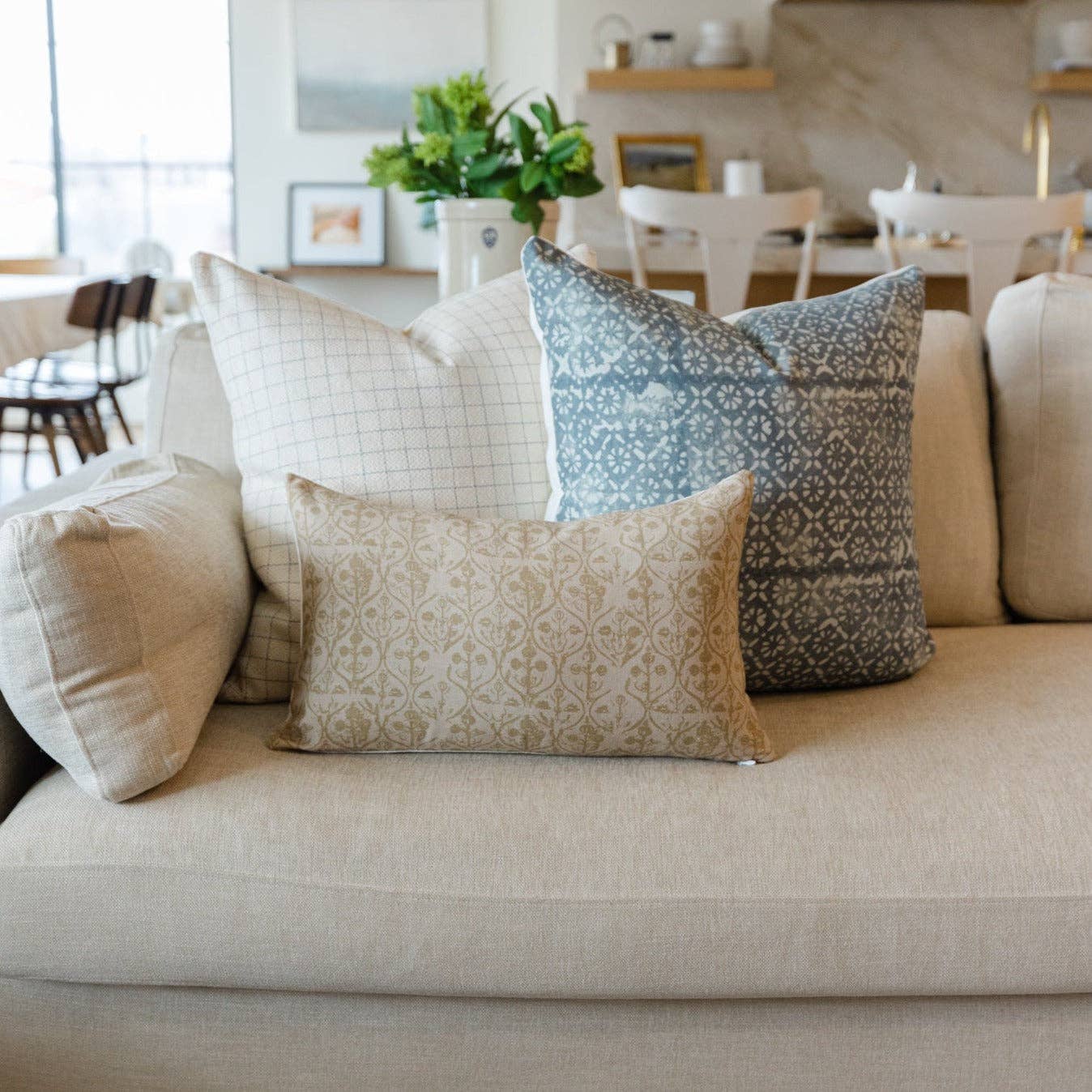 Hourglass Floral - 12x20" 12x40": 12x20"