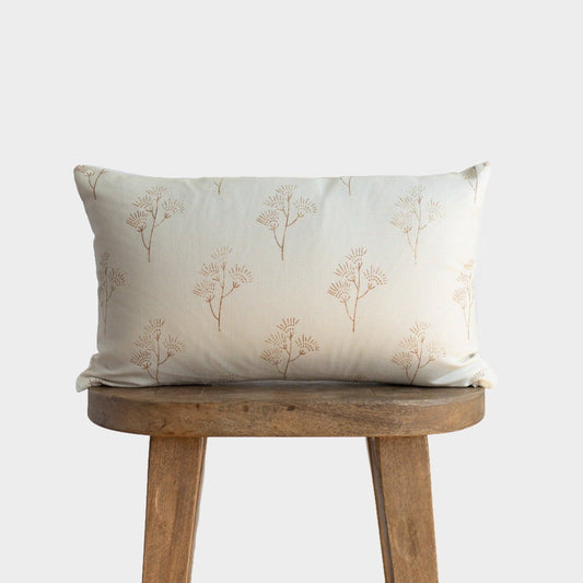 Thistle Lumbar - 12x20": 12"x20"